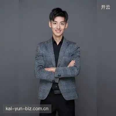 黄强亮
